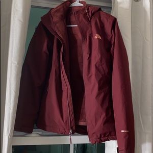 Women’s NorthFaceTriclimate Jacket Small